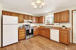 734 Saddlerock Dr, Wenatchee, WA 98801 - Photo 13