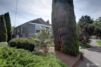 7504 27th Avenue NW, Seattle, WA 98117 - Photo 21