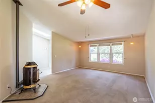 112 Holli Ln, Centralia, WA 98531 - Photo 7