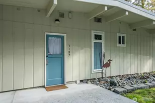 3187 Shoreline Dr, Camano Island, WA 98282 - Photo 5