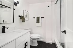 1406 Harvard Ave, Seattle, WA 98122 - Photo 17