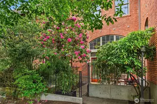 1406 Harvard Ave, Seattle, WA 98122 - Photo 3