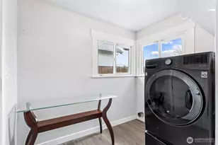 509 S 56th St, Tacoma, WA 98408 - Photo 13