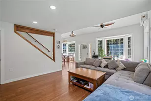 14640 164th Ln SE, Rainier, WA 98576 - Photo 5
