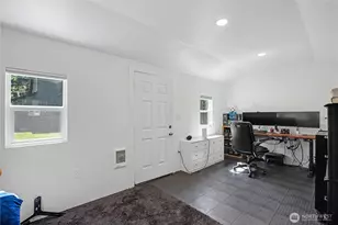 14640 164th Ln SE, Rainier, WA 98576 - Photo 29