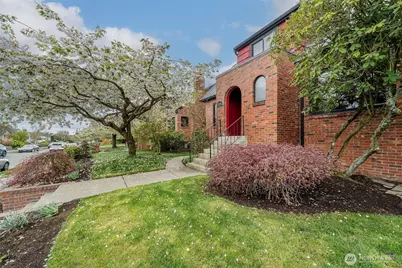 8049 23rd Avenue NW, Seattle, WA 98117 - Photo 35