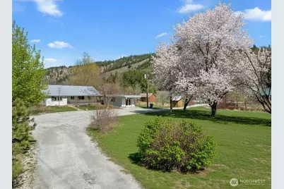 14985 Chumstick Highway, Leavenworth, WA 98826 - Photo 3