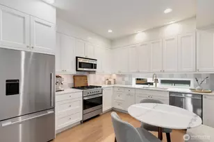 5030 Sand Point Pl NE, Seattle, WA 98105 - Photo 3