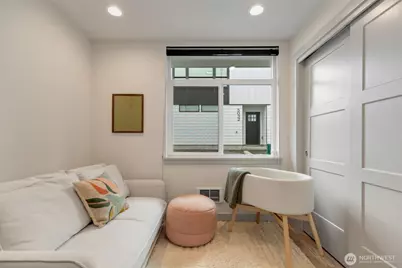 5030 Sand Point Place NE #B, Seattle, WA 98105 - Photo 21