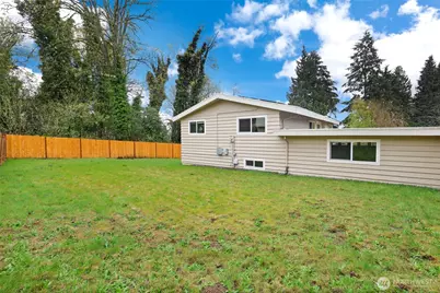 5110 S 163rd Place, Tukwila, WA 98188 - Photo 37