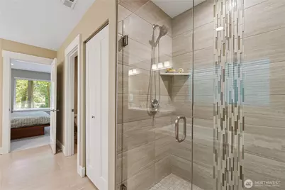 13430 Patriot Way SE, Renton, WA 98059 - Photo 21