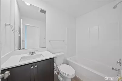 9811 31st Avenue SE #B1, Everett, WA 98208 - Photo 17