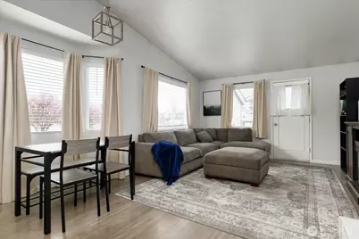 730 SE 8th Avenue #G201, Oak Harbor, WA 98277 - Photo 5