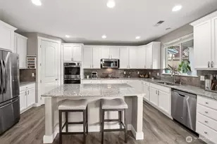 19620 142nd St E, Bonney Lake, WA 98391 - Photo 7