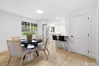 16111 NE 100th Street, Redmond, WA 98052 - Photo 17