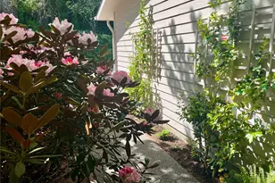 12570 Riviera Pl NE, Seattle, WA 98125 - Photo 5