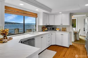 12570 Riviera Pl NE, Seattle, WA 98125 - Photo 11