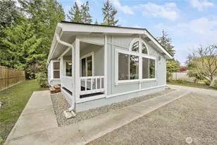 2090 Victoria Ave, Port Townsend, WA 98368 - Photo 1