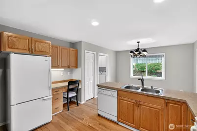 1492 Mountain View Drive #6, Enumclaw, WA 98022 - Photo 9