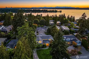 4427 95th Ave NE, Yarrow Point, WA 98004 - Photo 33