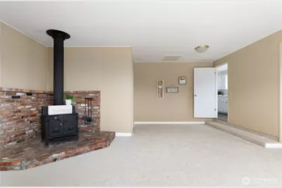 690 Maplewood Loop, Oak Harbor, WA 98277 - Photo 17