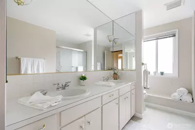 690 Maplewood Loop, Oak Harbor, WA 98277 - Photo 25