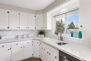 690 Maplewood Loop, Oak Harbor, WA 98277 - Photo 11