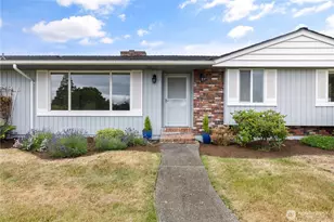 690 Maplewood Loop, Oak Harbor, WA 98277 - Photo 3