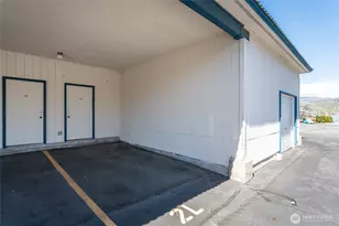 60 S Lakeshore Rd, Chelan, WA 98816 - Photo 23