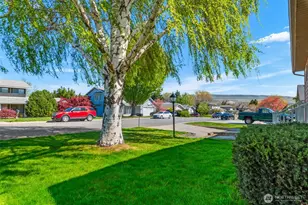 1517 Fourth St, Wenatchee, WA 98801 - Photo 5