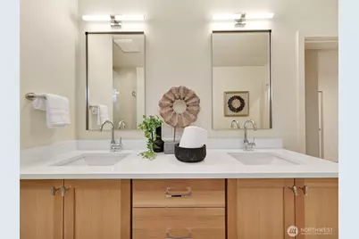 1410 N 47th Street #A, Seattle, WA 98103 - Photo 23