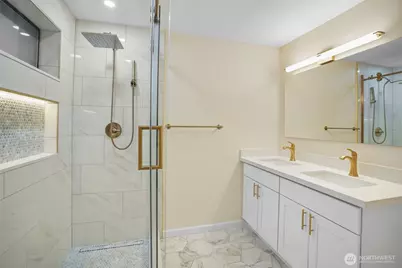 13147 113th Place NE, Kirkland, WA 98034 - Photo 7