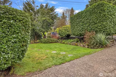 10850 26th Avenue S, Seattle, WA 98168 - Photo 31