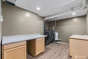9009 Ridgeview Cir W, University Place, WA 98466 - Photo 29