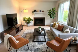 8848 Interlake Ave N, Seattle, WA 98103 - Photo 5