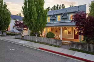 216 Porcupine Ln, Chelan, WA 98816 - Photo 9
