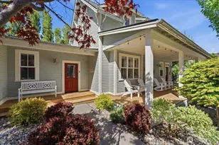 216 Porcupine Ln, Chelan, WA 98816 - Photo 3