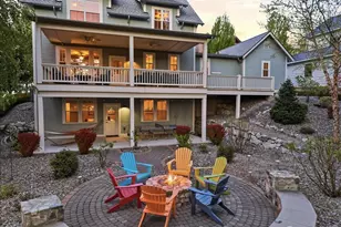 216 Porcupine Ln, Chelan, WA 98816 - Photo 1