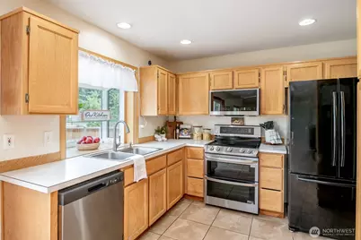 10428 Brighton Street SE, Yelm, WA 98597 - Photo 7