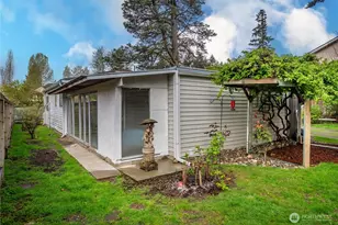 25460 111 Ave SE, Kent, WA 98030 - Photo 37
