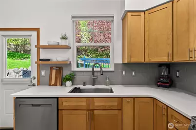 19592 Scoter Lane NE, Poulsbo, WA 98370 - Photo 17