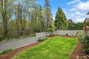 322 240th Pl SE, Sammamish, WA 98074 - Photo 31