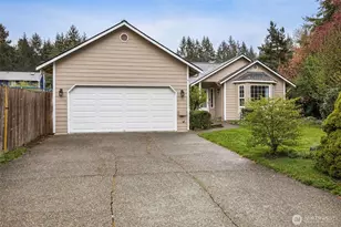735 NE Marric Ct, Bremerton, WA 98311 - Photo 25