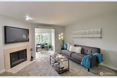 975 Aberdeen Avenue NE #L202, Renton, WA 98056 - Photo 1