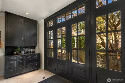 233 S Forest Street, Bellingham, WA 98225 - Photo 13