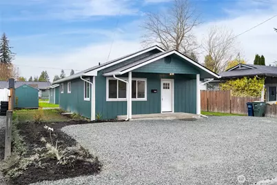 944 Fidalgo Street, Sedro Woolley, WA 98284 - Photo 1