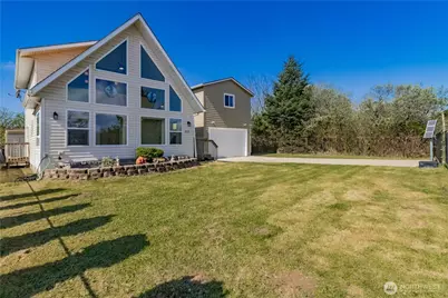 555 Ensign Avenue NW, Ocean Shores, WA 98569 - Photo 3
