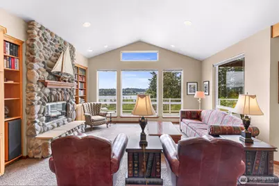 5043 Bradshaw Road, Freeland, WA 98249 - Photo 5