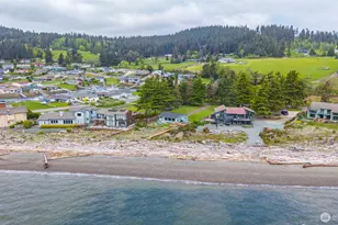 1818 E Lola Beach Ln, Oak Harbor, WA 98277 - Photo 7