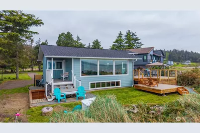 1818 E Lola Beach Lane, Oak Harbor, WA 98277 - Photo 33